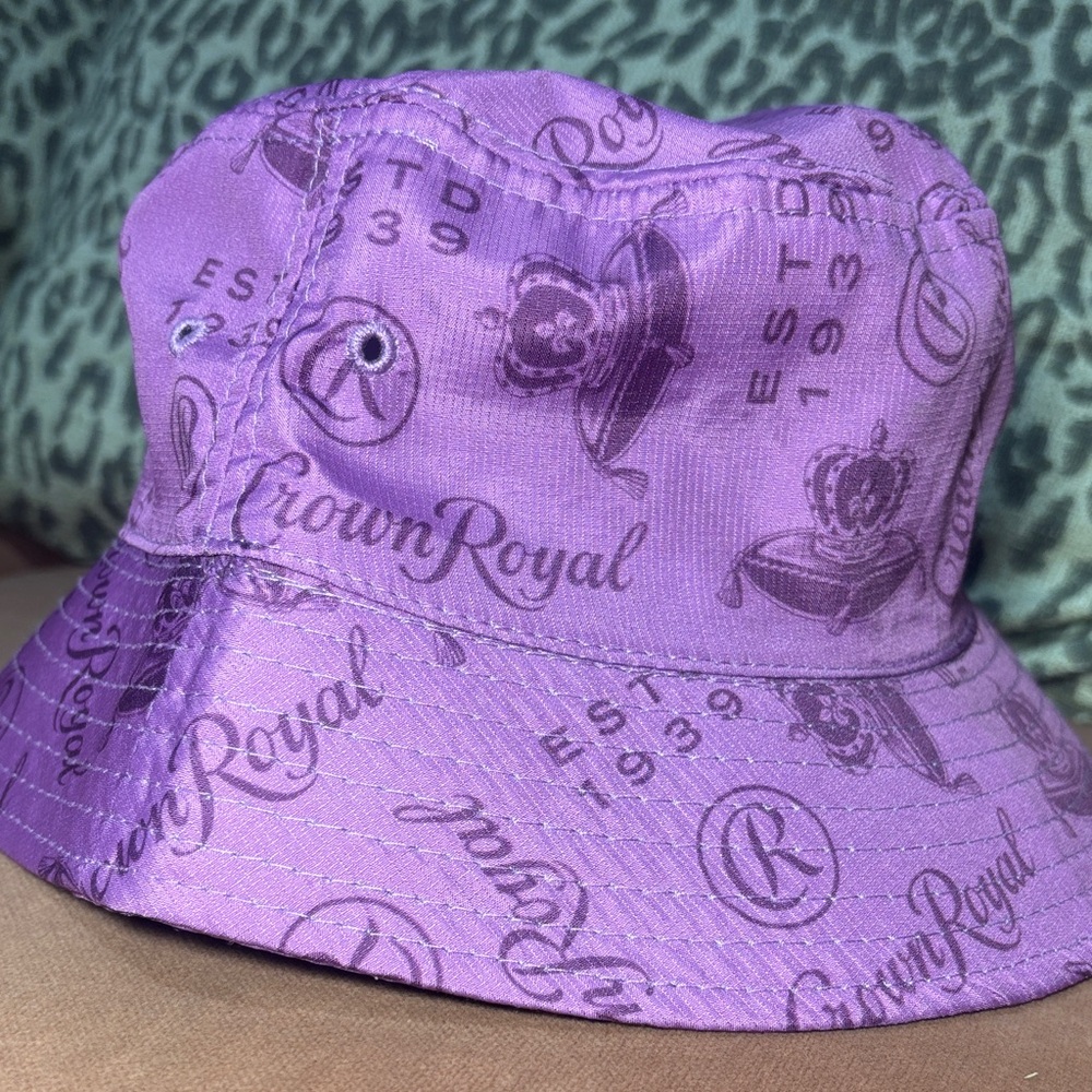 Crown royal logo purple streetwear bucket hat 90’s y2k casual hat